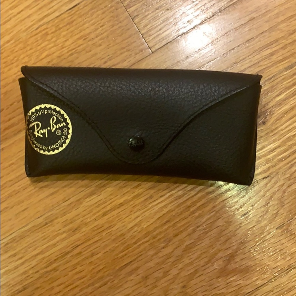Black sunglass case Ray-Ban